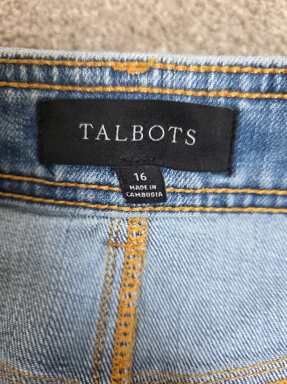 Talbots Classic Blue Denim Pencil Skirt with Front Slit – Size 16 - Picture 14 of 15